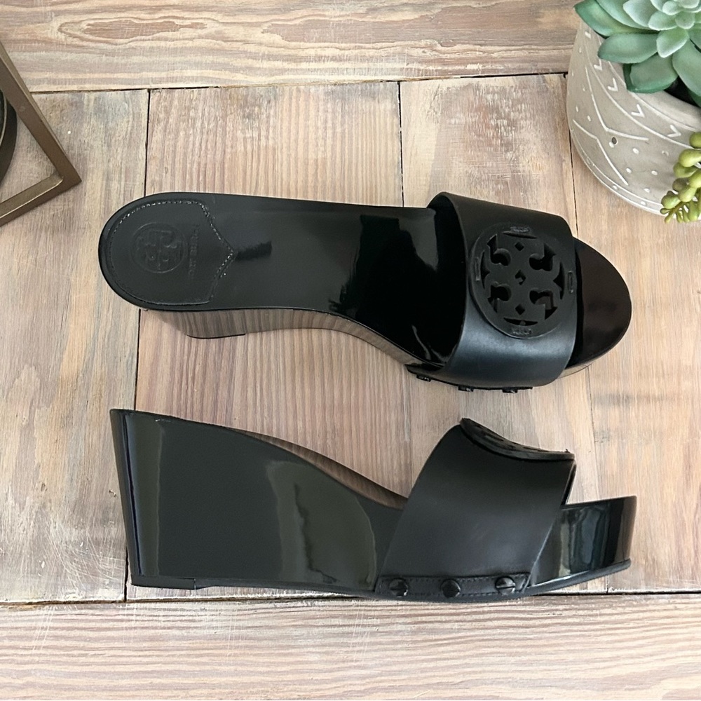 Tory Burch Miller Platform Sandals/Slides ✨